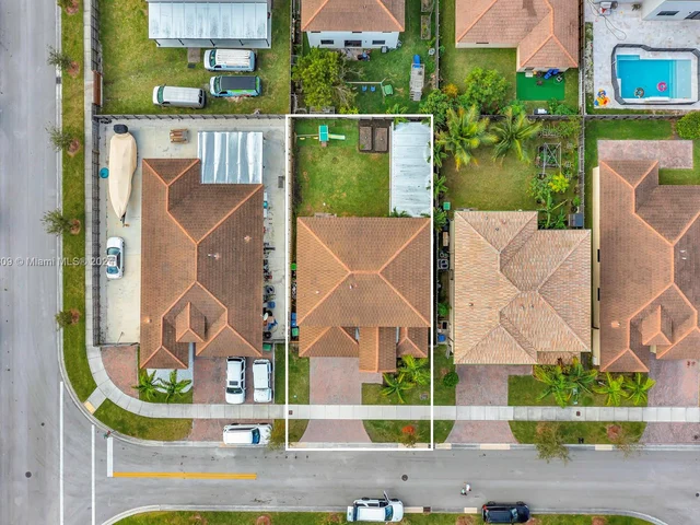 24222 SW 117th Path, Homestead FL 33032