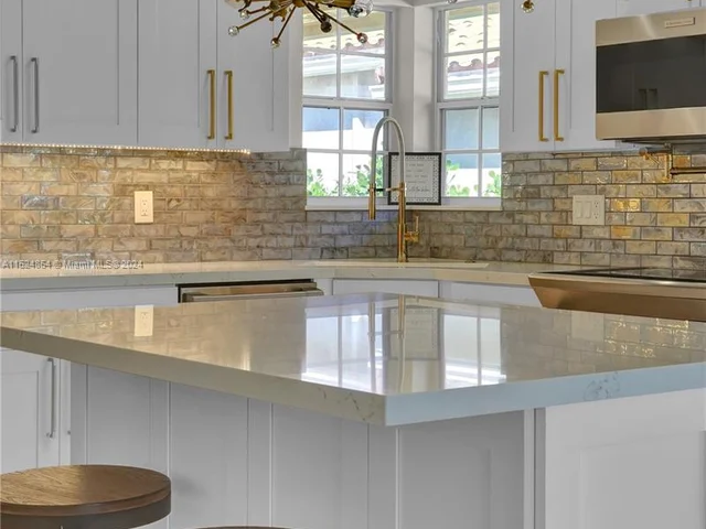 5276 Bodega Pl, Delray Beach FL 33484