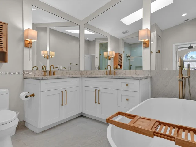 5276 Bodega Pl, Delray Beach FL 33484