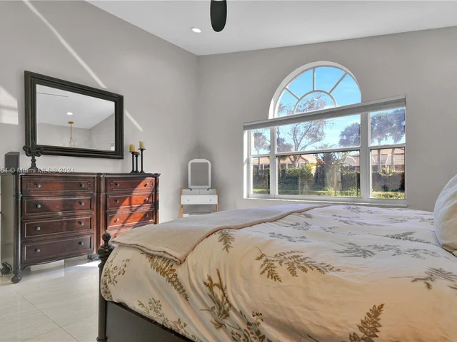 5276 Bodega Pl, Delray Beach FL 33484