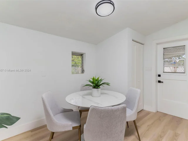 1307 NW 16th St, Fort Lauderdale FL 33311