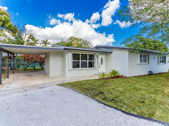 1307 NW 16th St, Fort Lauderdale FL 33311