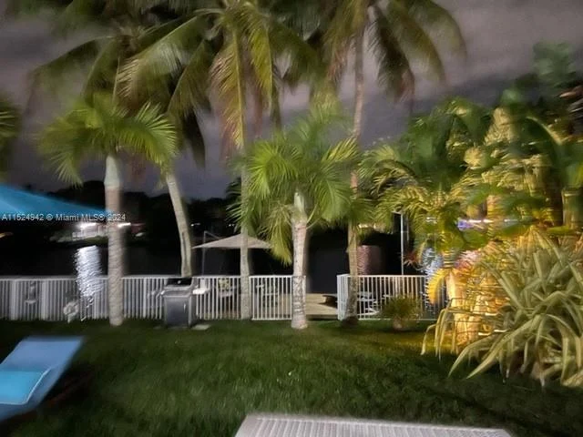 8436 SW 143rd Ave, Miami FL 33183