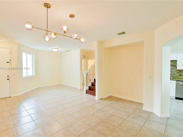 2127 Oakmont Dr, Riviera Beach FL 33404