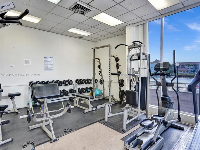 1817 S Ocean Dr # 928, Hallandale Beach FL 33009