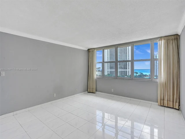 1817 S Ocean Dr # 928, Hallandale Beach FL 33009