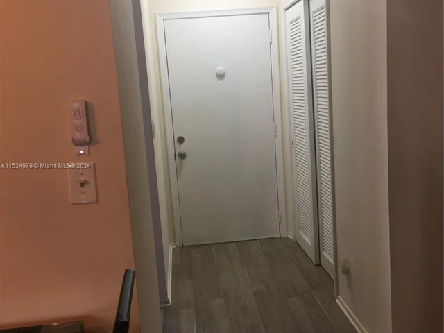 421 NE 14 ave # 405, Hallandale Beach FL 33009