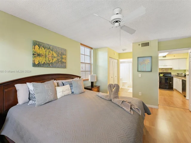 19801 E Country Club Dr # 4301, Aventura FL 33180