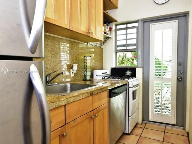 727 Jefferson Ave # 5, Miami Beach FL 33139