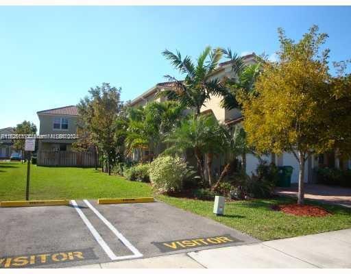 10850 NW 84th Ln, Doral FL 33178