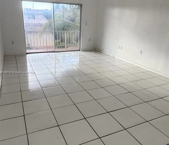 301 NW 177th St # 216, Miami Gardens FL 33169