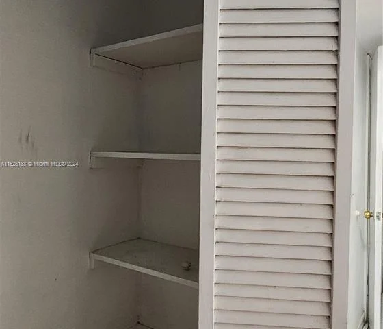 301 NW 177th St # 216, Miami Gardens FL 33169