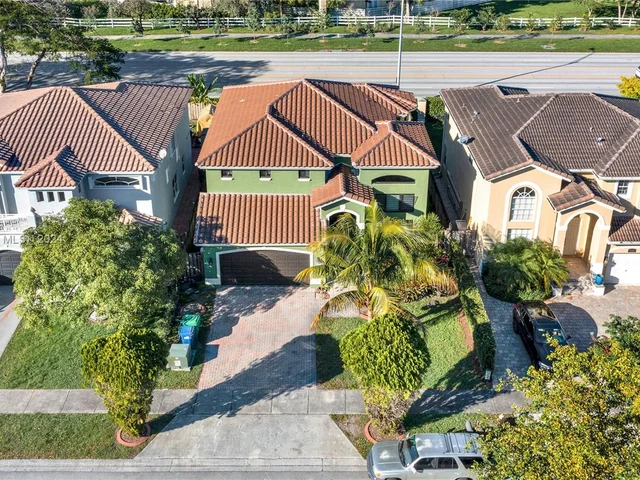 14051 SW 152nd Ter, Miami FL 33177