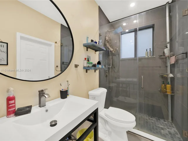 14051 SW 152nd Ter, Miami FL 33177