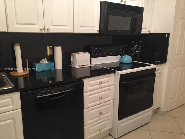 6770 Indian Creek Dr # R, Miami Beach FL 33141