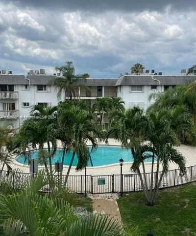 15201 NE 6th Ave # C302, Miami FL 33162