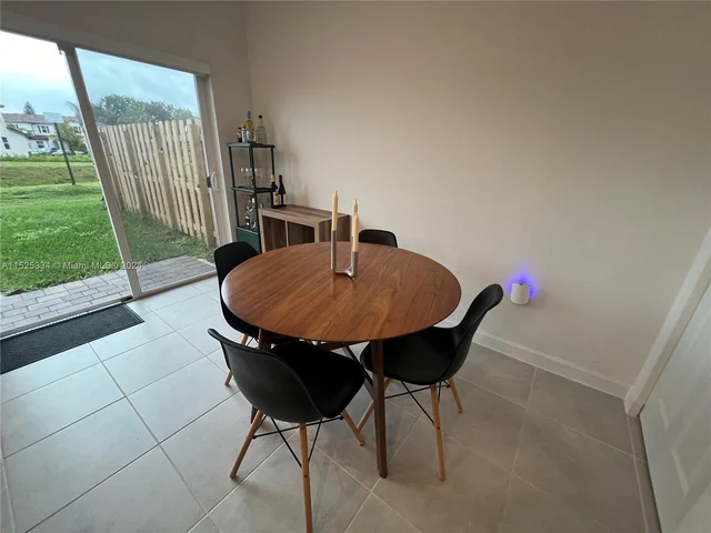 2335 NW 122nd Ter, Miami FL 33167