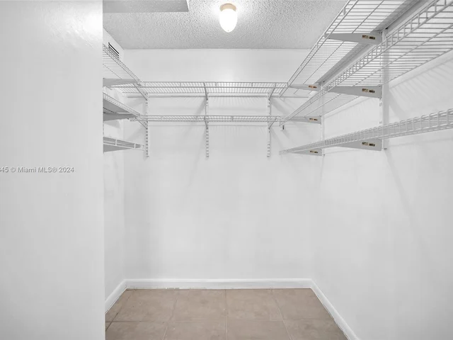 334 SW 86th Ave # 107, Pembroke Pines FL 33025