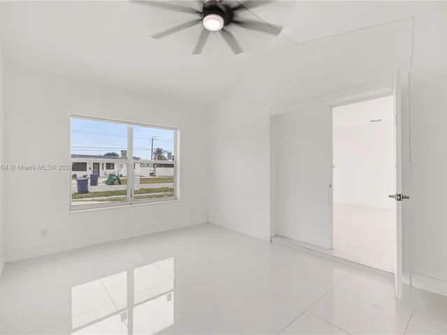 18740 NW 43rd Ave # 18740, Miami Gardens FL 33055
