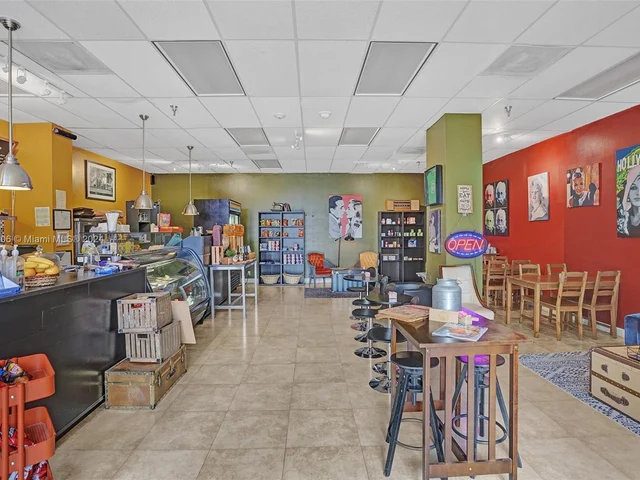 20281 E Country Club Dr # 2411, Aventura FL 33180