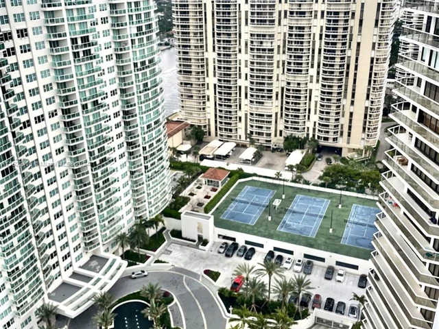 20281 E Country Club Dr # 2411, Aventura FL 33180