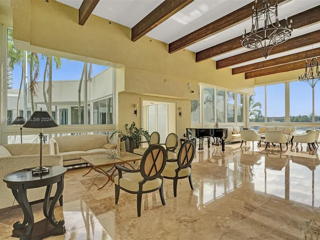 20281 E Country Club Dr # 2411, Aventura FL 33180