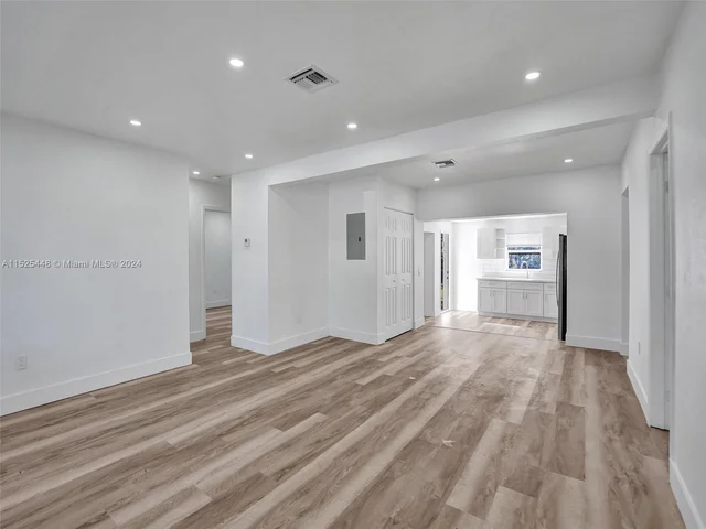 1260 NW 130th St, North Miami FL 33167