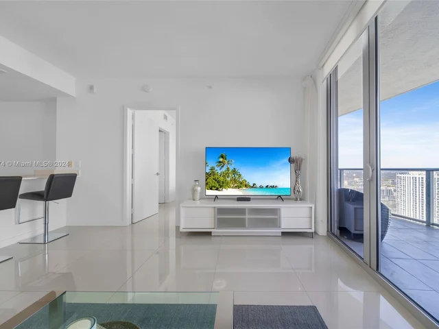 488 NE 18th St # 4205, Miami FL 33132