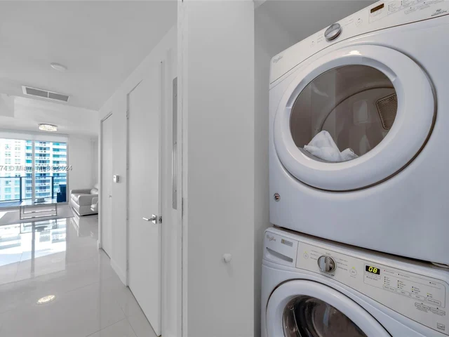 488 NE 18th St # 4205, Miami FL 33132