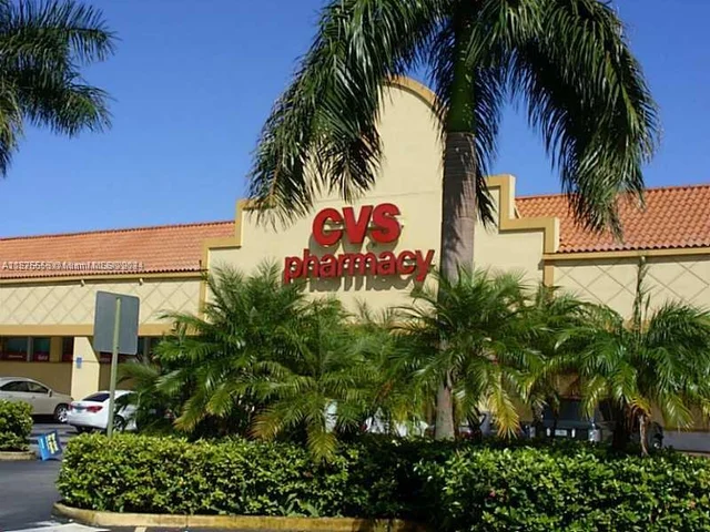 8950 NE 8th Ave # 406, Miami FL 33138