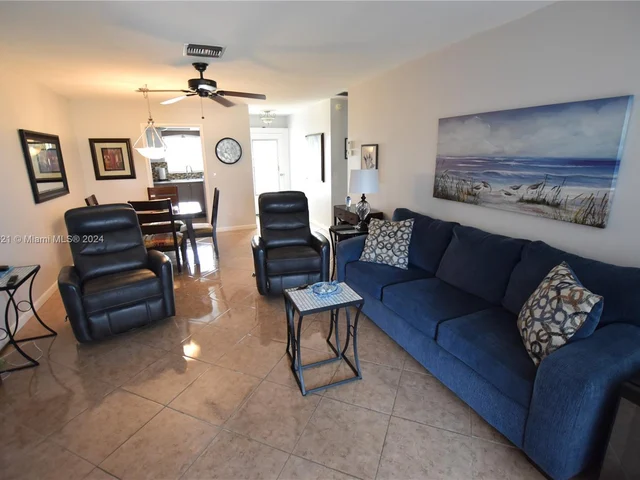 2581 Barkley Dr W # B, West Palm Beach FL 33415