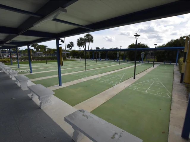 2581 Barkley Dr W # B, West Palm Beach FL 33415