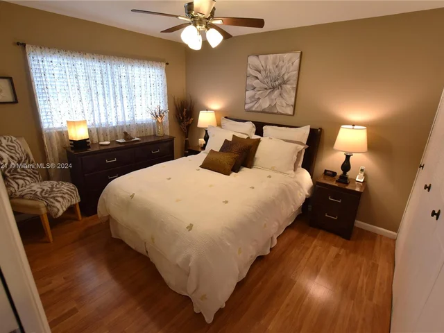 2581 Barkley Dr W # B, West Palm Beach FL 33415