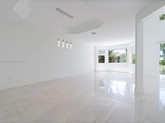 11650 NW 67 ter # 11650, Doral FL 33178