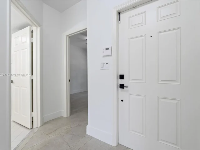 11650 NW 67 ter # 11650, Doral FL 33178