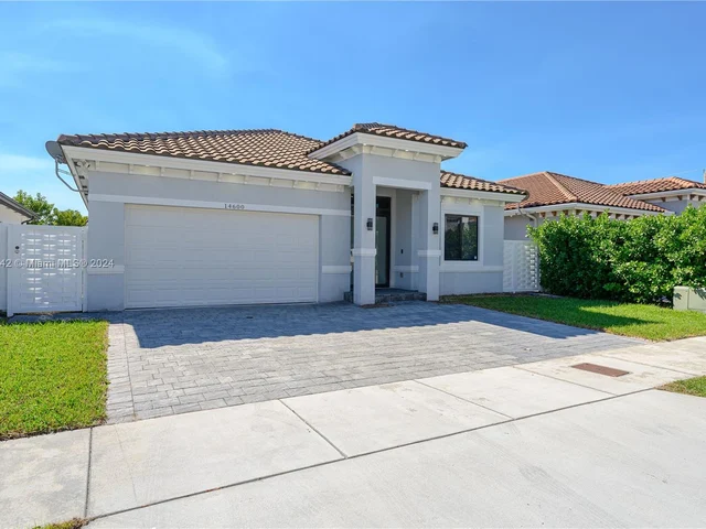 14600 SW 32nd St, Miami FL 33175