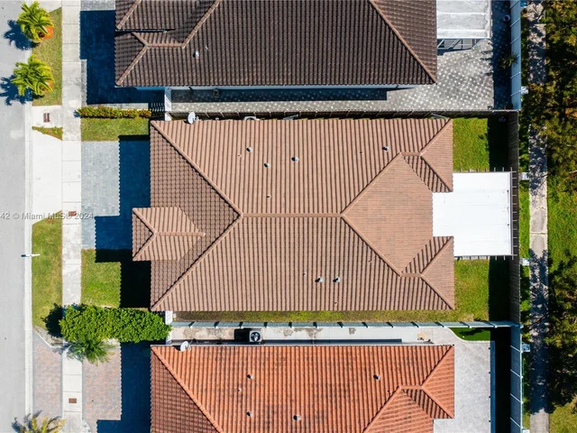 14600 SW 32nd St, Miami FL 33175