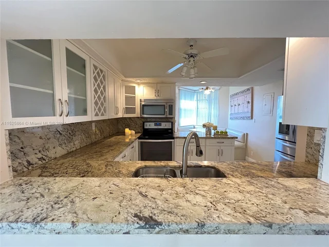 1830 Sabal Palm Dr # 406, Davie FL 33324