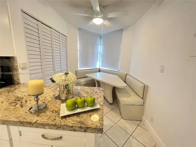 1830 Sabal Palm Dr # 406, Davie FL 33324