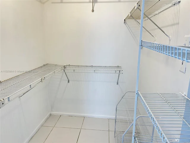 1830 Sabal Palm Dr # 406, Davie FL 33324