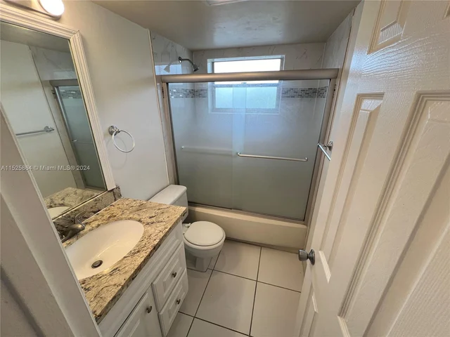 1830 Sabal Palm Dr # 406, Davie FL 33324