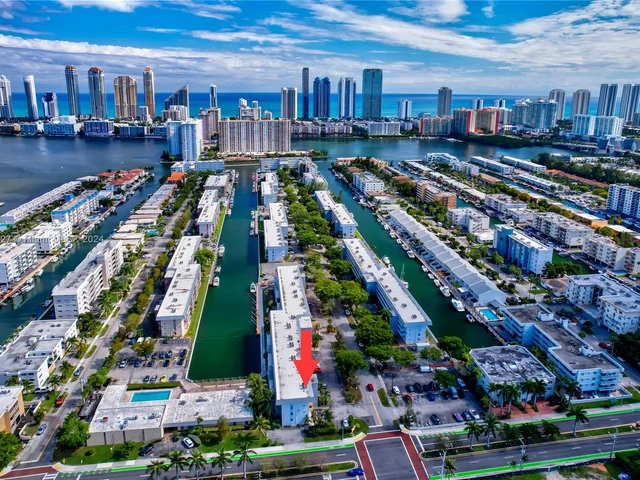 3551 NE 169th St # 100, North Miami Beach FL 33160