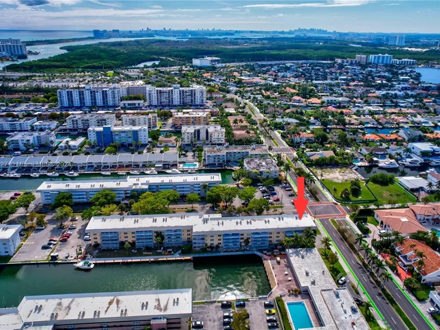 3551 NE 169th St # 100, North Miami Beach FL 33160