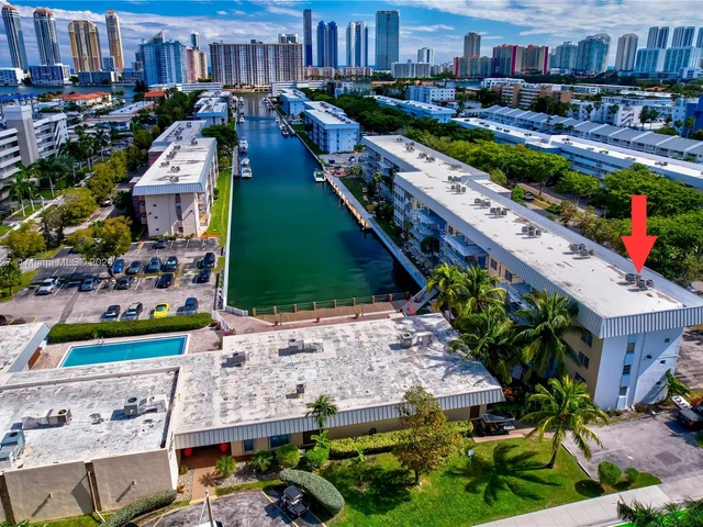 3551 NE 169th St # 100, North Miami Beach FL 33160