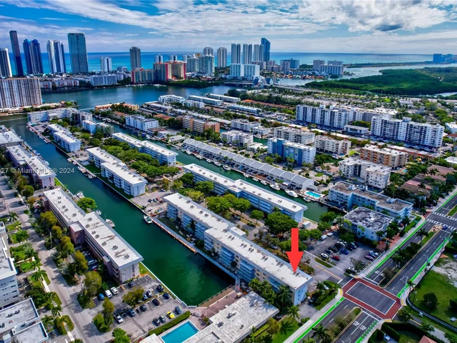 3551 NE 169th St # 100, North Miami Beach FL 33160