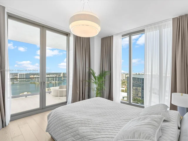 17975 collins ave # 3302, Sunny Isles Beach FL 33160