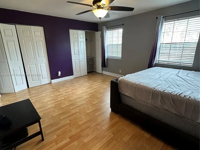 9435 NW 42nd St # 9435, Sunrise FL 33351