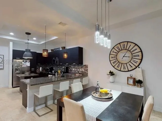 5220 NW 83rd Ct # 0, Doral FL 33166