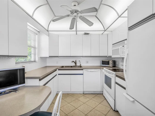 416 Grantham A # 416, Deerfield Beach FL 33442