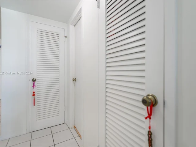 1865 NE 79th St Cswy # 5M, North Bay Village FL 33141